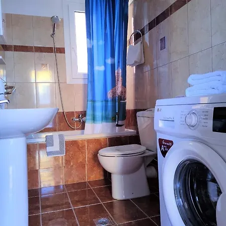 Blue Lagoon Luxury A1 *