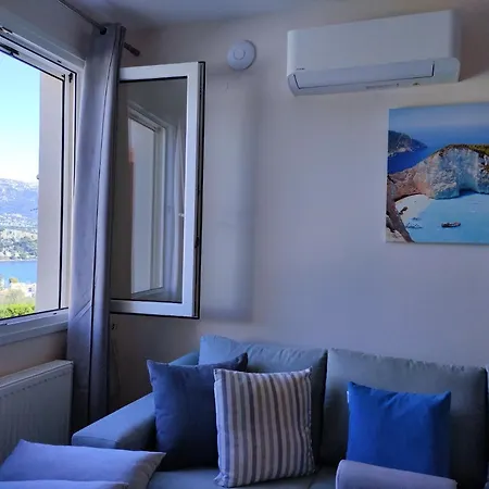 Апартаменты Blue Lagoon Luxury A1 *